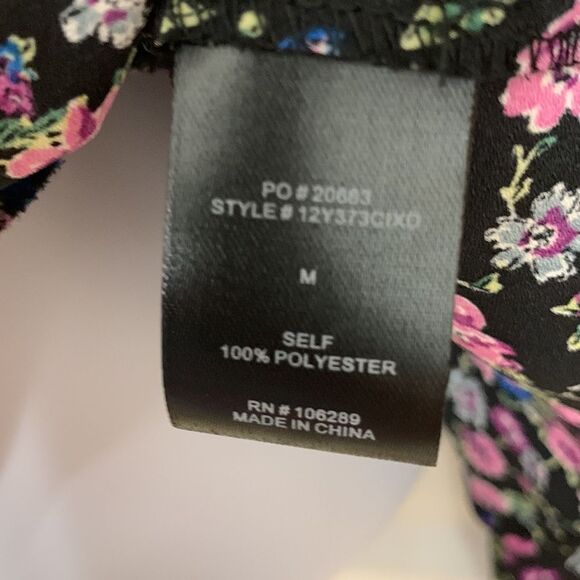 TRIXXI Size Medium long sleeve lightweight floral top on or off shoulders - Picture 6 of 12